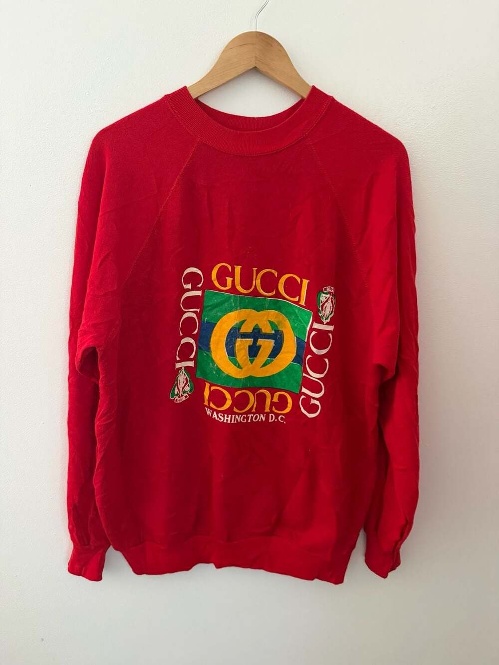 Vintage 90s Gucci Washington D.C. BL Red Graphic Crewneck Sweatshirt sz L
